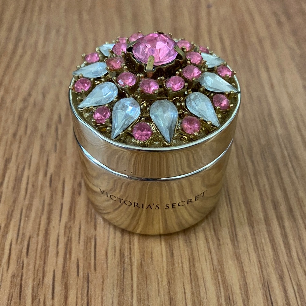 ❤️ Victorias Secret Rhinestone Case